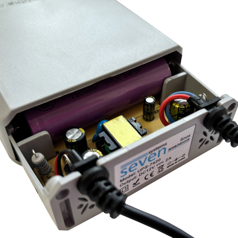 Блок безперебійного живлення 12V/2A SEVEN UPS-7420